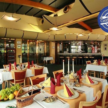 Hotel Nastup Loučná pod Klínovcem 외부 사진
