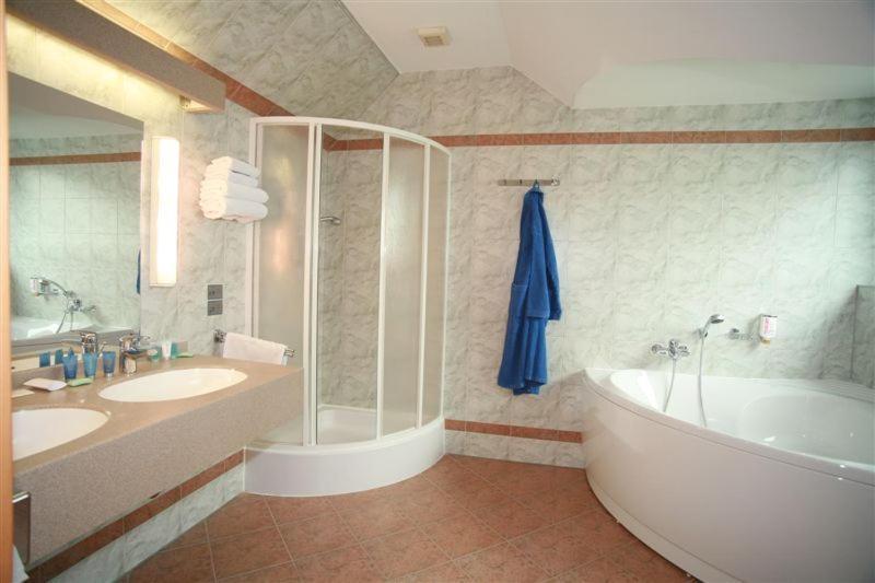Hotel Nastup Loučná pod Klínovcem 외부 사진