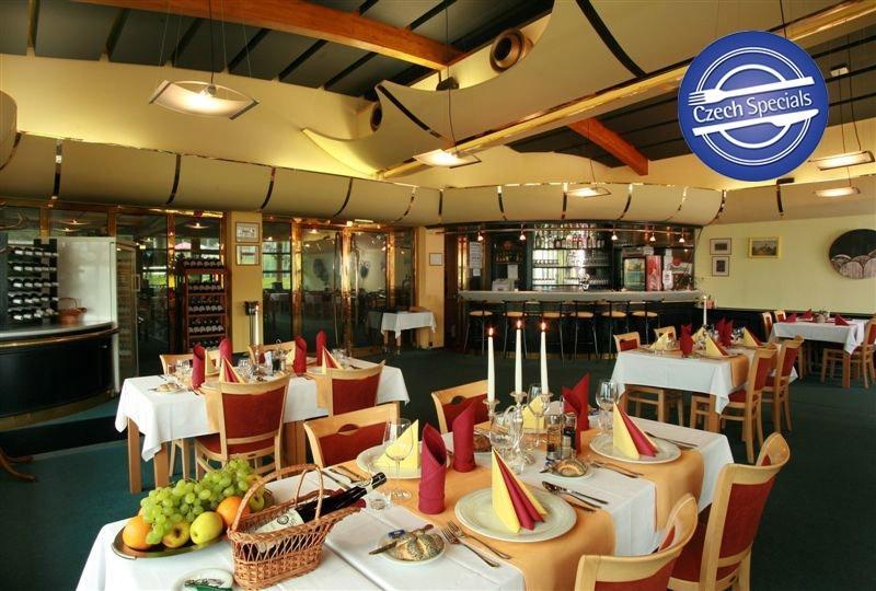 Hotel Nastup Loučná pod Klínovcem 외부 사진